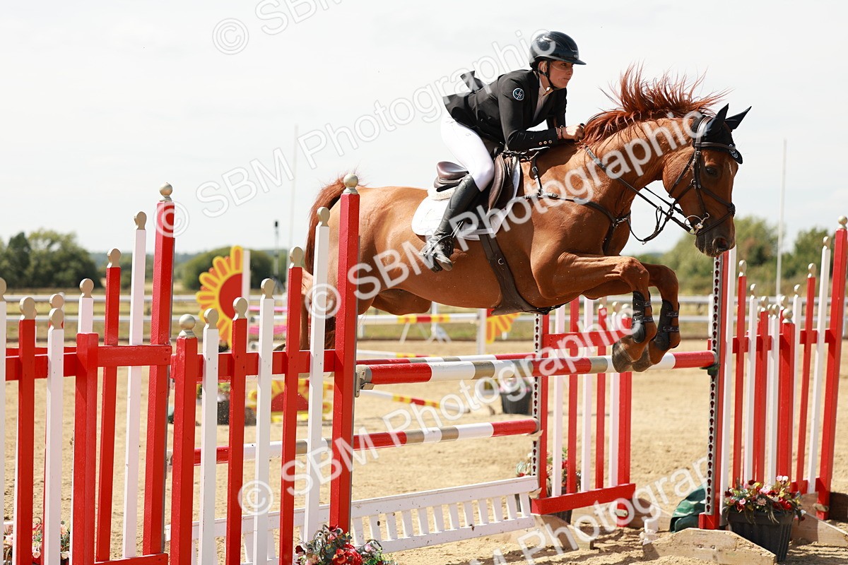 SBM_008017 - Class 4 - Senior Foxhunter - 1.20m Open