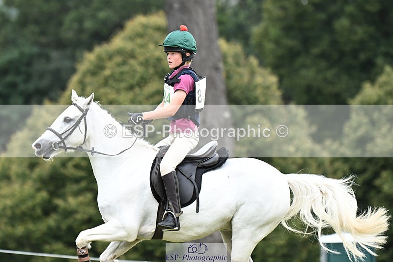 240825X-165440-37386 - 80cm XC 16.30 to 17.30