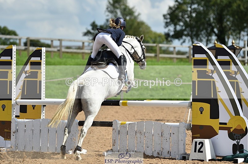 230902A-141514-01664 - Cls 3B Pony Medium 90cm