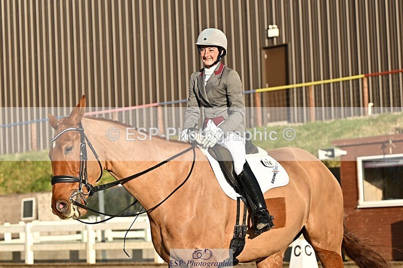 241214-141052-02747 - 116-Beth.Miller-U-Gino