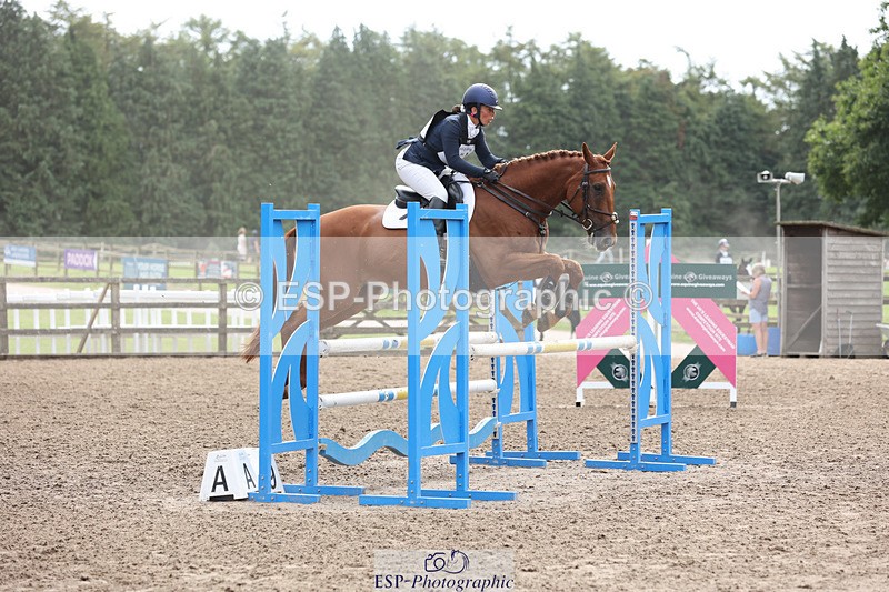 240804-113801-12711 - 451-Naomi_Watkins-DUNARD_RED_KNIGHT