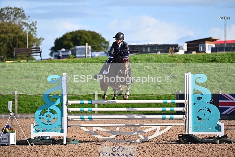 250912-090031-03248 - Cls 14 Snr Newcomers