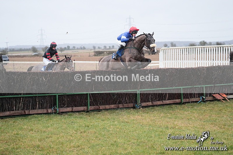 PtP 260125 67 - Cocklebarrow Point-to-Point racing with the Heythrop Hunt 26/01/25