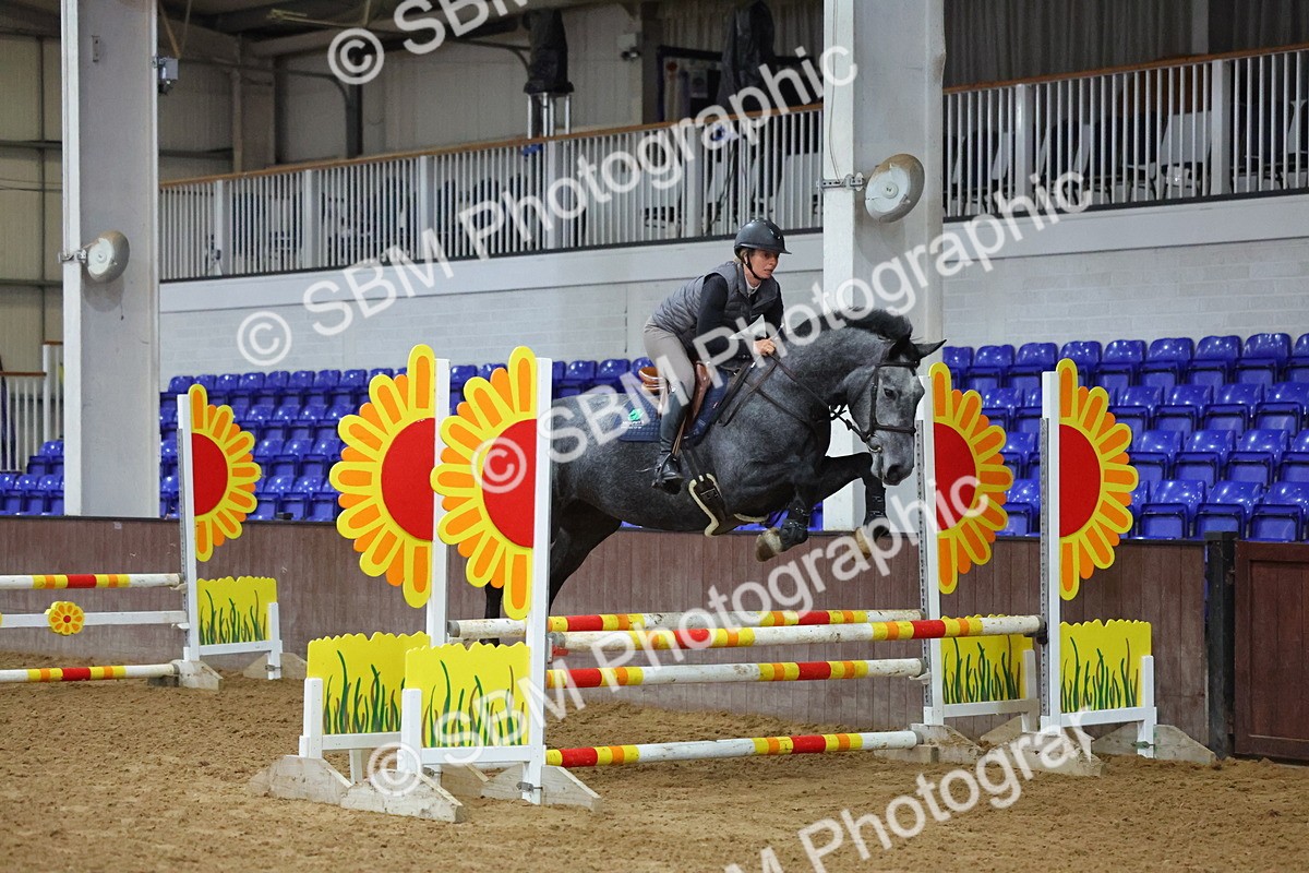 SBM_000111 - Class 1 - Clear Round 80cm