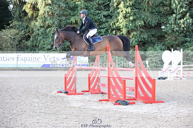 250831A-080421-08554 - Cls 40 Snr Newcomers