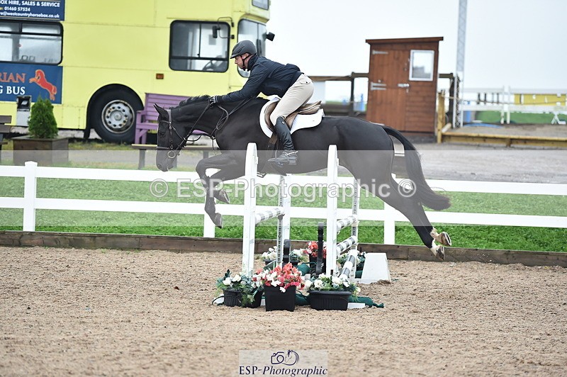 231013A-091830-00763 - Cls 6 British Novice & 90cm Open