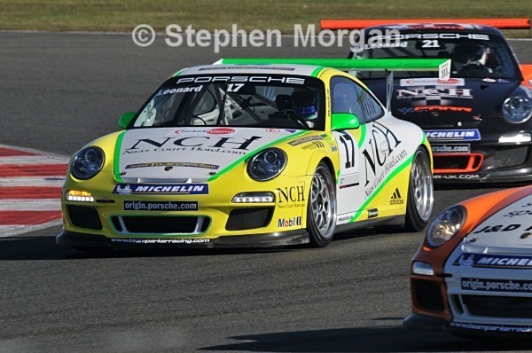 11 42-243 - Porsche Carrera Cup