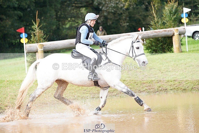 231021-133422-17366 - 434-SPINK.BUSTER-Sue.Parkes-SC+XC