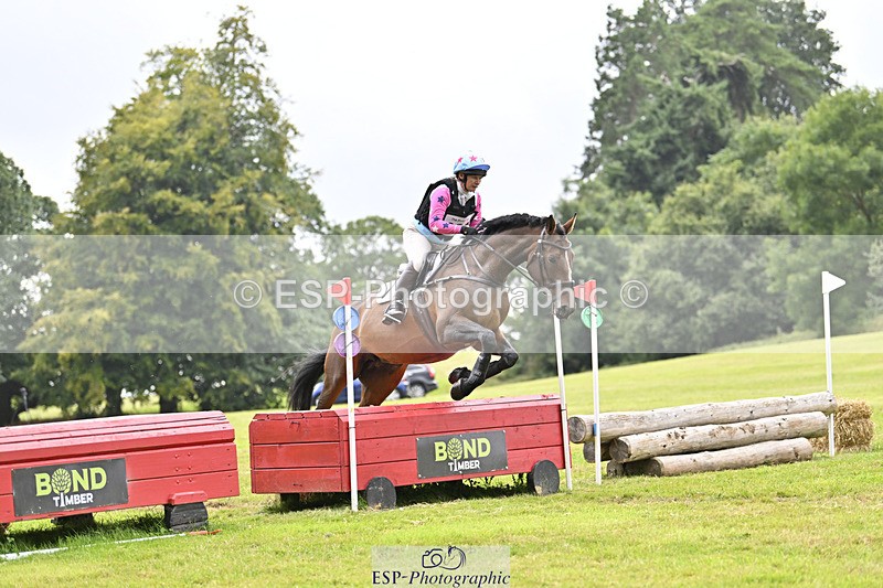 240825X-180953-38330 - 80cm XC 17.30 to End