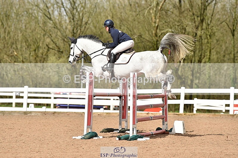 240327A-133252-00581 - Cls 4 Newcomers and 1.10m Open