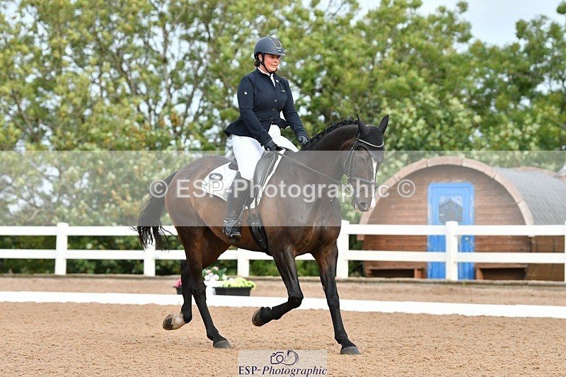 250906-090544-00238 - 043-Ana.HughesSligo.Dark.Knight