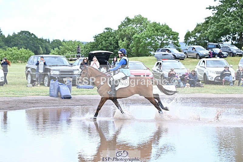 250525A-121252-15953 - D-402-Isabelle.Cook-CYMOON.F.Z