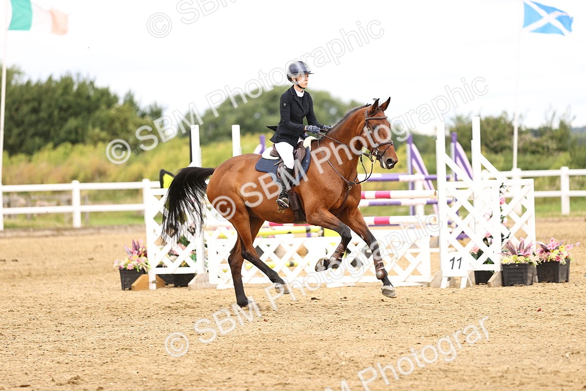 SBM_003243 - Class 21 - Senior Newcomers - 1.10m