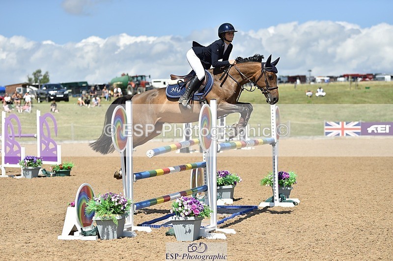 250628-144050-05466 - Cls 12 Newcomers Jump offs & Presentations