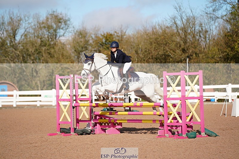241027A-112424-02408 - SUN Cls 5 Pony Discovery and 90cm Open