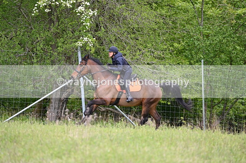 WJ6_1679 - Group 6 A&B Cameras