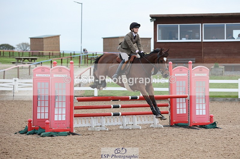 241101A-083131-00270 - FRI Cls 2 British Novice and 90cm Open