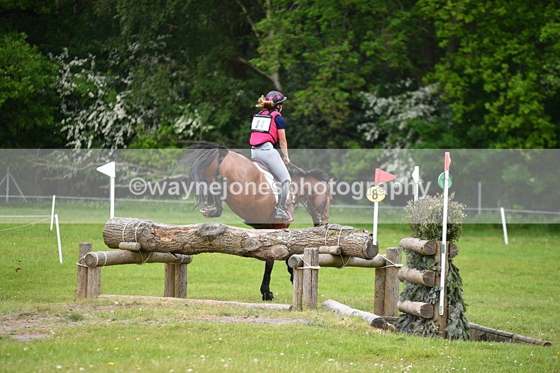 WJ5_5174 - Time 12:04 to 13:05