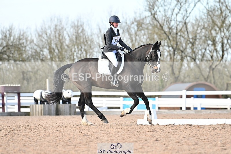 240324A-160149-04702 - Novice 28, 15.33 to 16.15