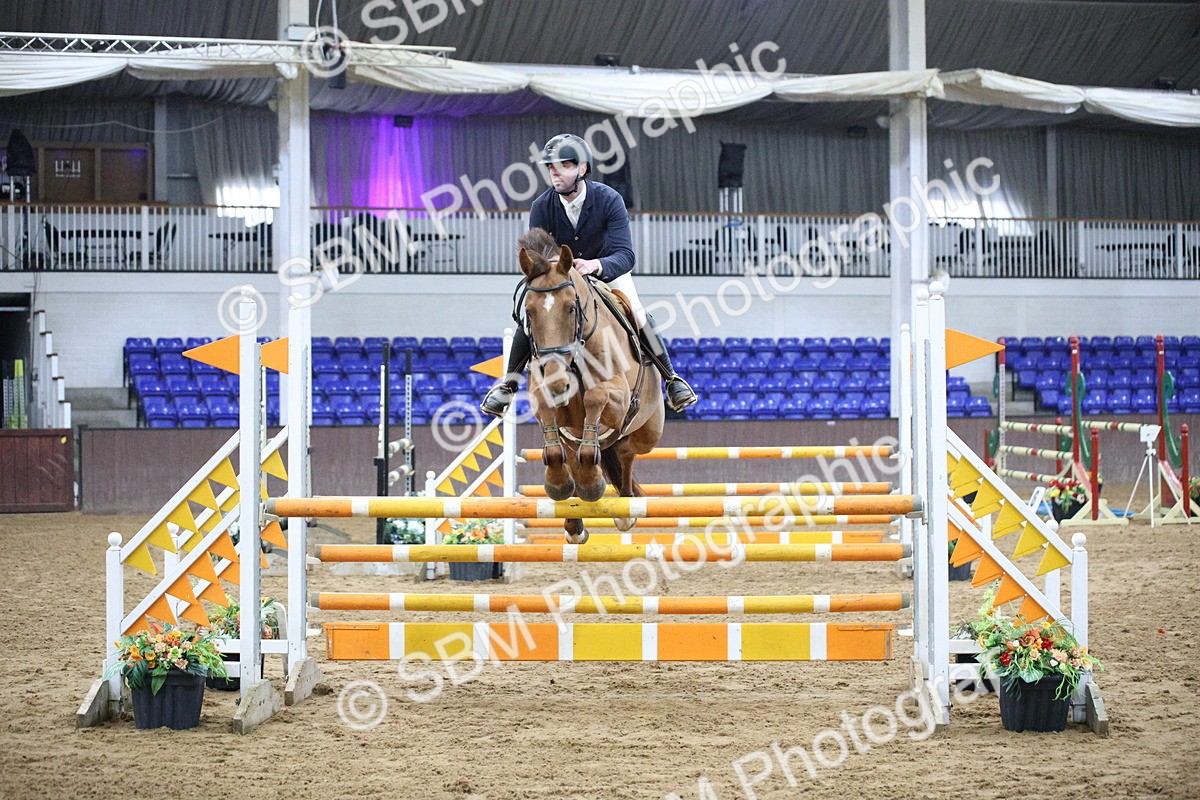 5K7A4039 - Class 3 - Senior Newcomers/ 1.10m Open