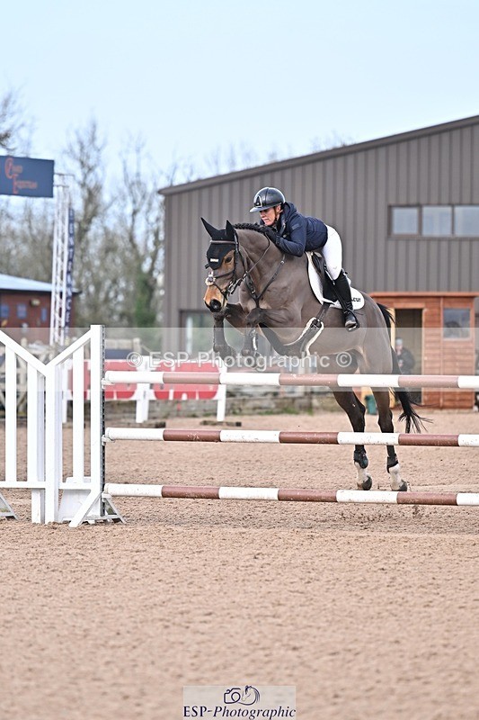 260211-131143-00506 - Cls 5 Foxhunter and 1.20m