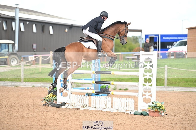 240912A-123529-01506 - Cls 3 Snr Foxhunter