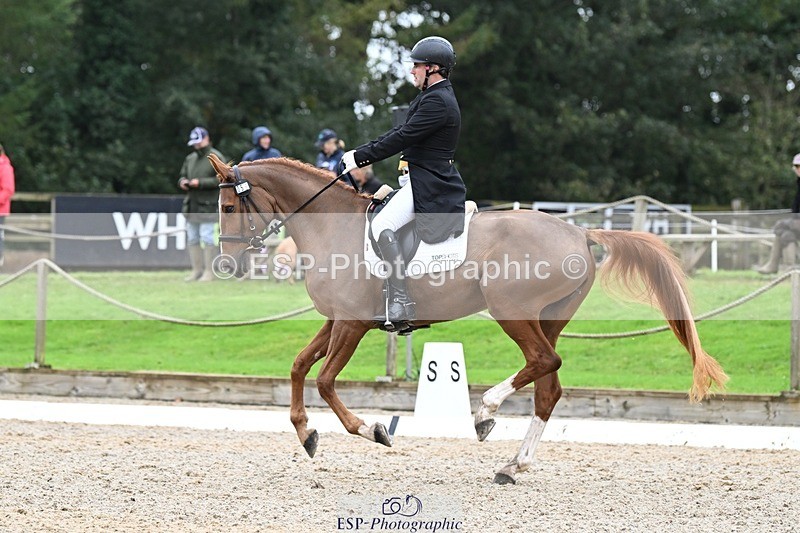 231019-145940-04337 - 059-MINNIE.MANOEUVREZ-Mark.Ford-DR