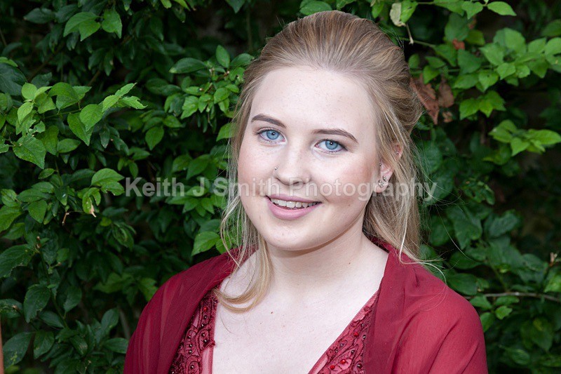 7SKJ0332 - Katie Doyle and friends Pre Prom