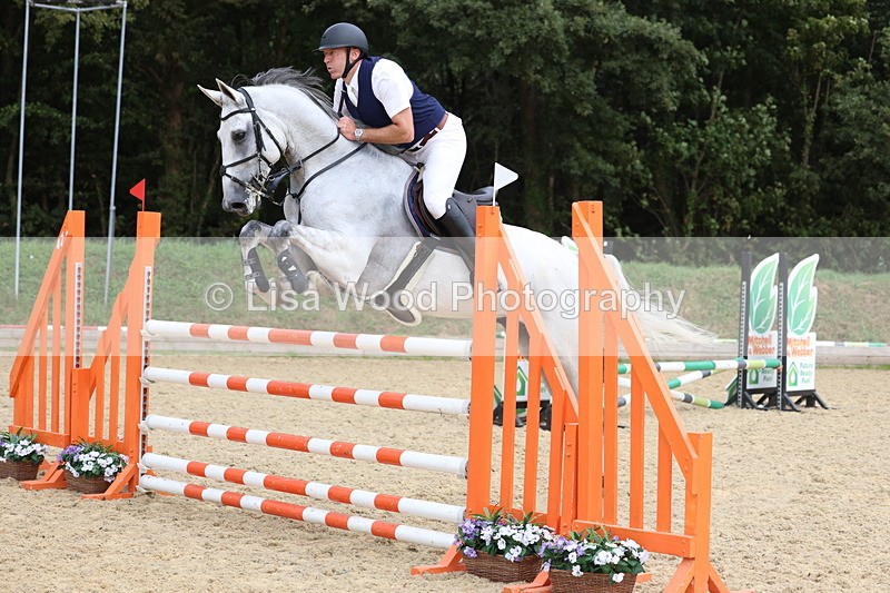 3E7A6510 - Class 9: Senior Foxhunter/1.20 open