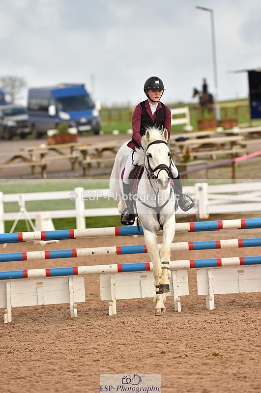 240210A-125630-01268 - Cls 9 Foxhunter & 1.10m Open