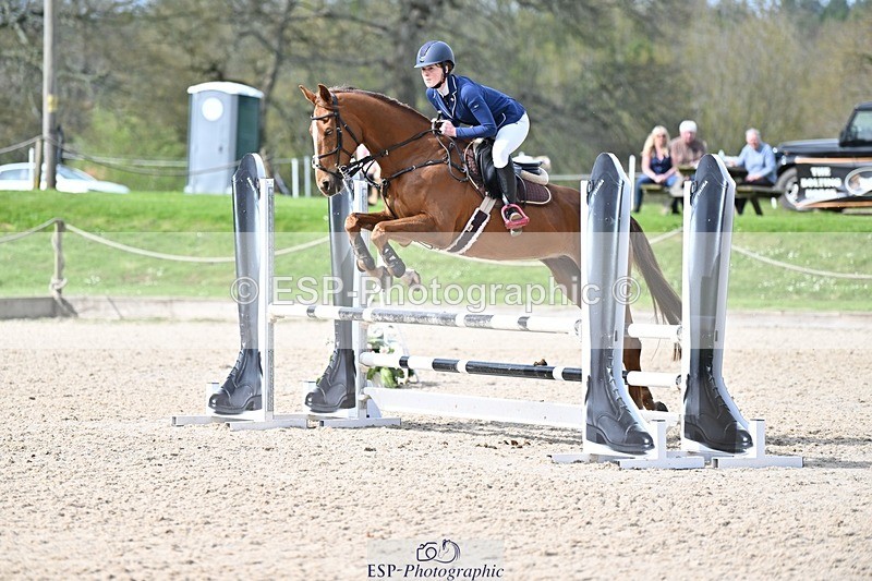 240413-154213-01902 - Cls 7+8 90cm 3pm to End