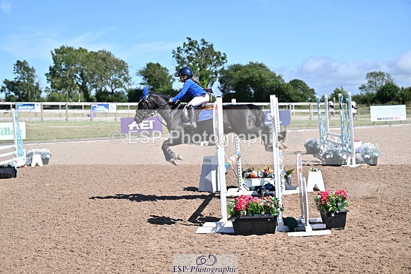 250627-161715-00669 - Cls 6 Stepping Stones 128cm and 138cm