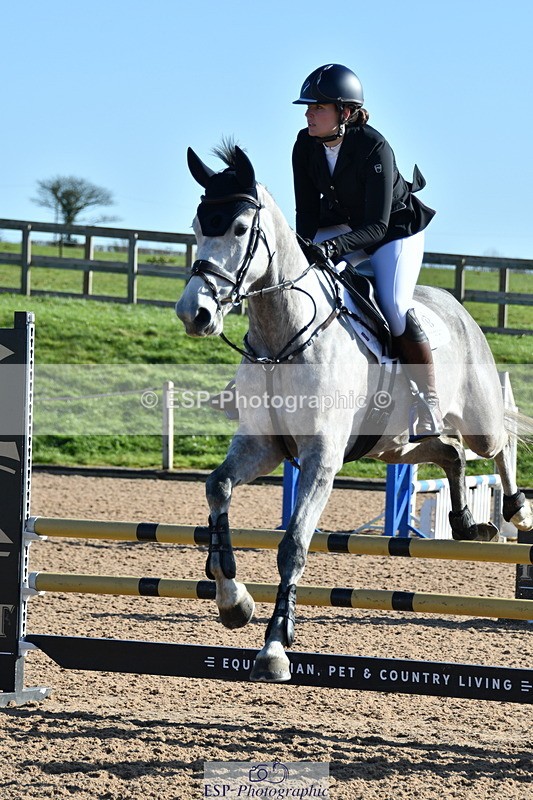 240306A-101252-00059 - Cls 1 British Novice and 90cm Open