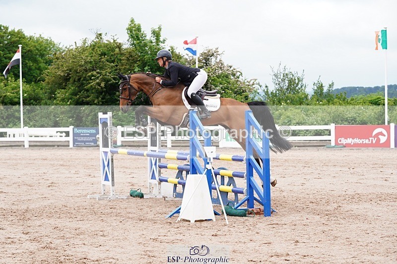 250524-115352-06463 - Cls 21 A&B Snr Disco & 1.00m Open