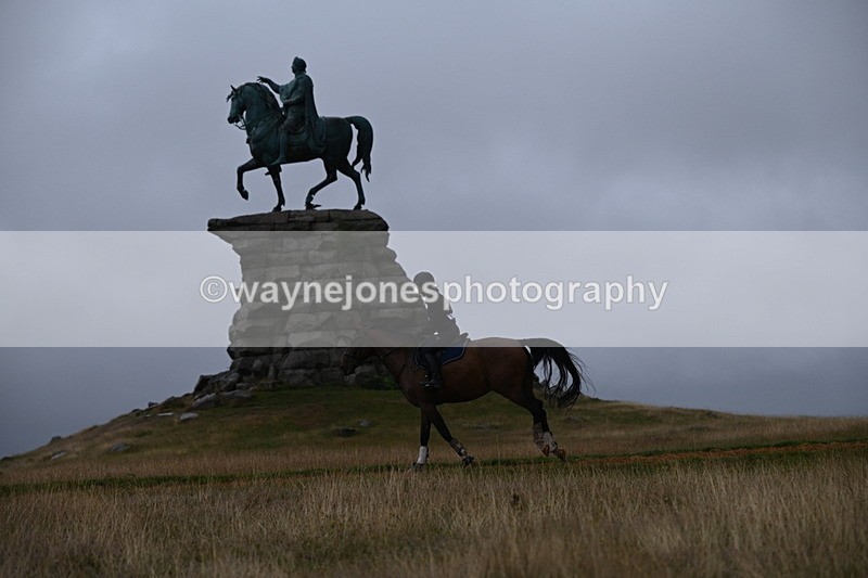 DSC_1718 - Time at Statue 12:13 to 12:32