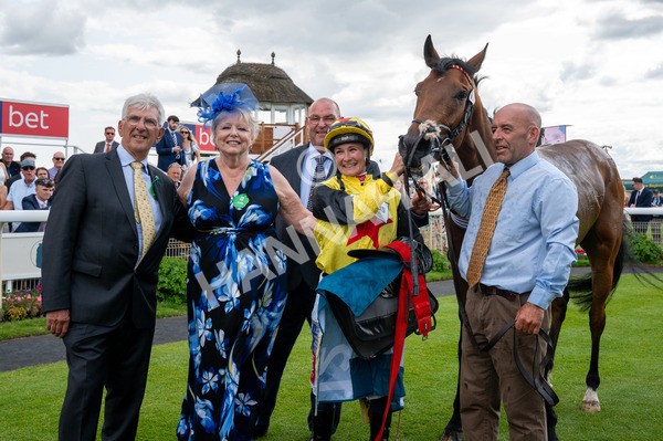 140625-Race 4-Hucklesbrook-9616 - Race 4 3.35pm Churchill Tyres Supporting Macmillan Sprint Handicap