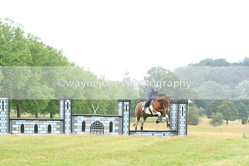 IMF_1484 - Time at Castle Jump 09:18 to 10:15