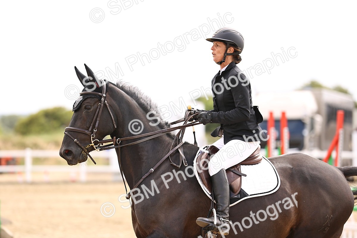 SBM_000329 - Class 3 - Senior British Novice - 90cm
