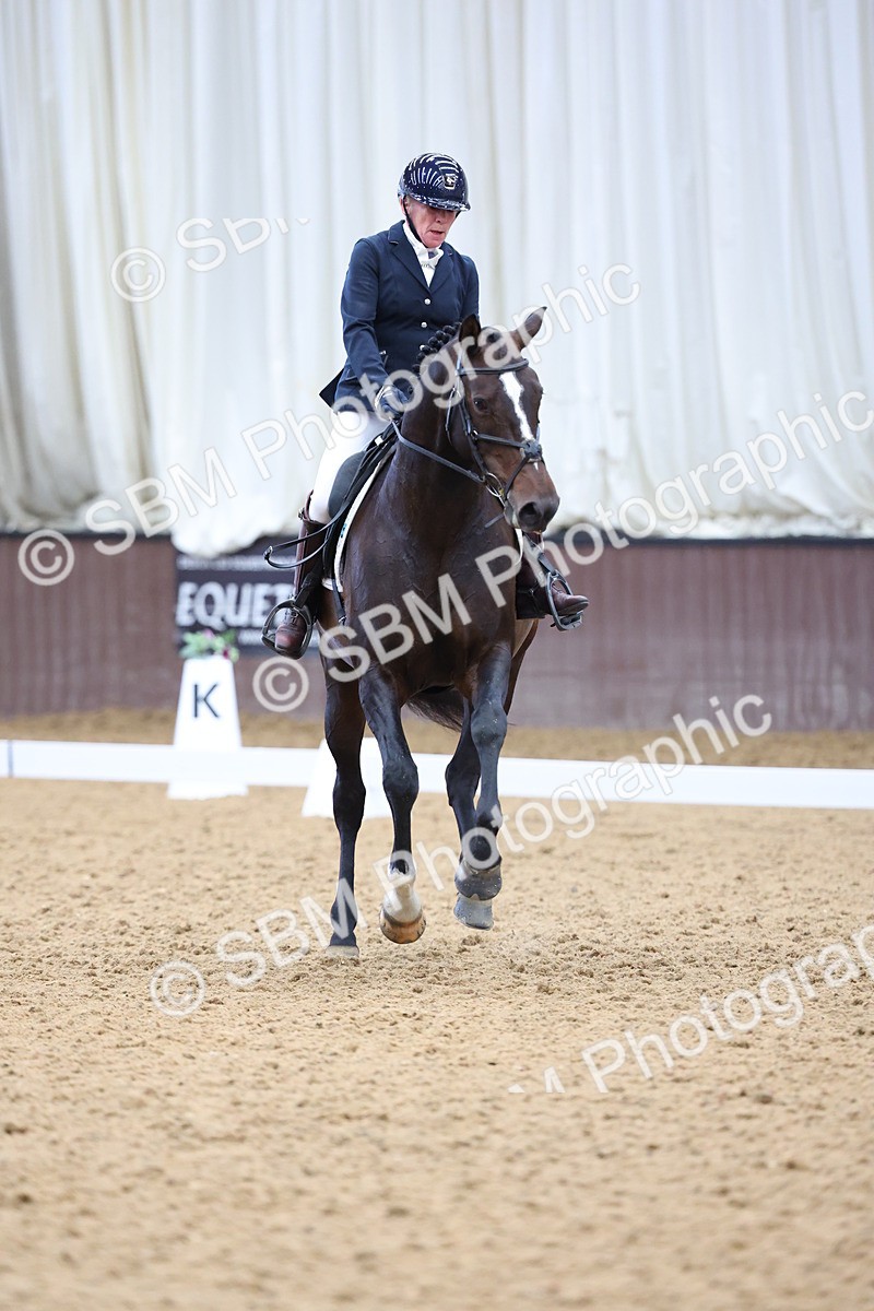 SBM_018669 - Class 17 - AM91 - 15.54-16.58