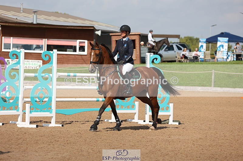 230915A-125234-02048 - Cls 4 National 1.30m