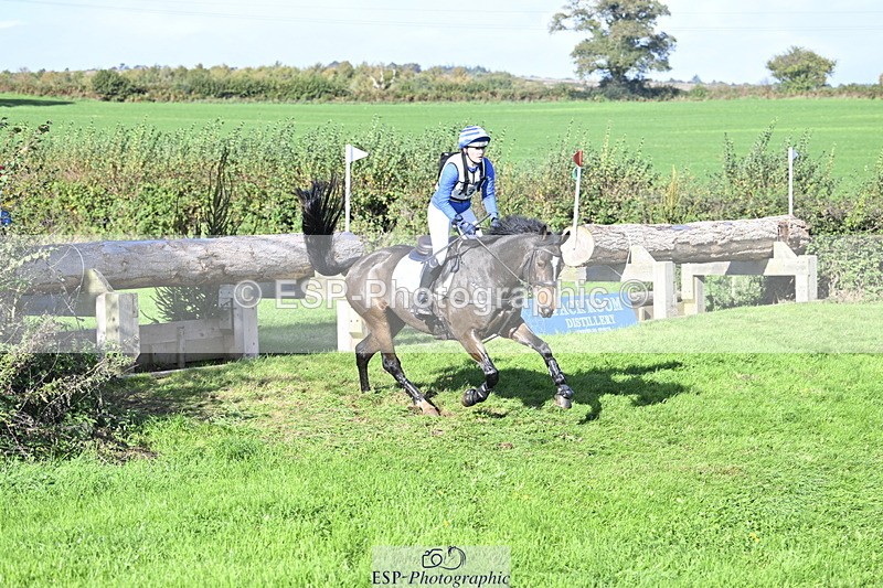 251024A-122850-09009 - B-131-Gemma.Gurvidi