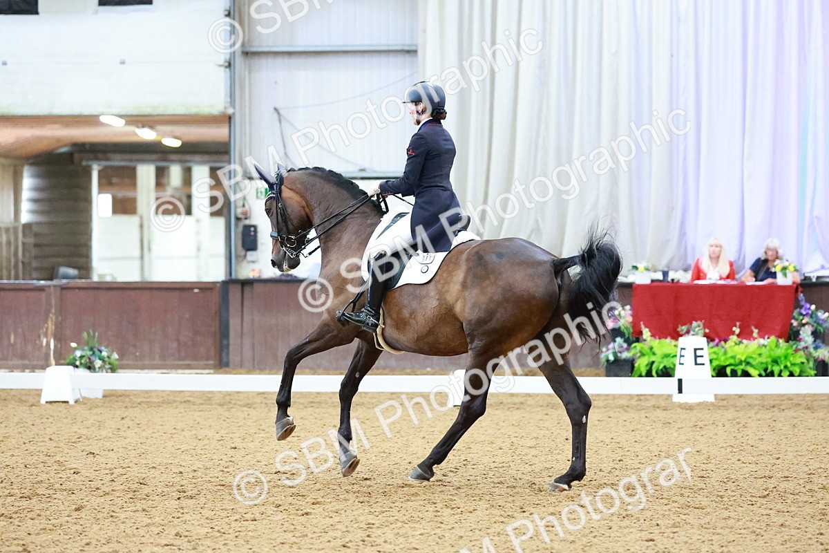 SBM_007977 - Class 9 - FEI INT II - 16.54.17.57