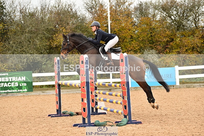 231122A-124826-00349 - Cls 4 Newcomers & 1.10m Open