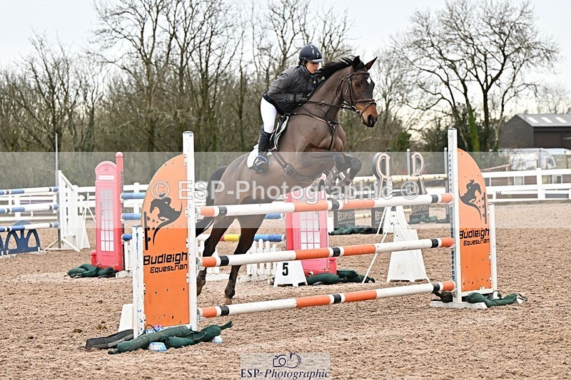 250129-134422-00486 - Cls 06 Foxhunter & 1.20m Open