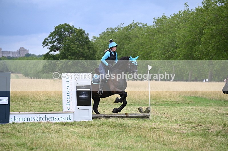 WJ6_3083 - Time at Jump 11:06 to 11:40