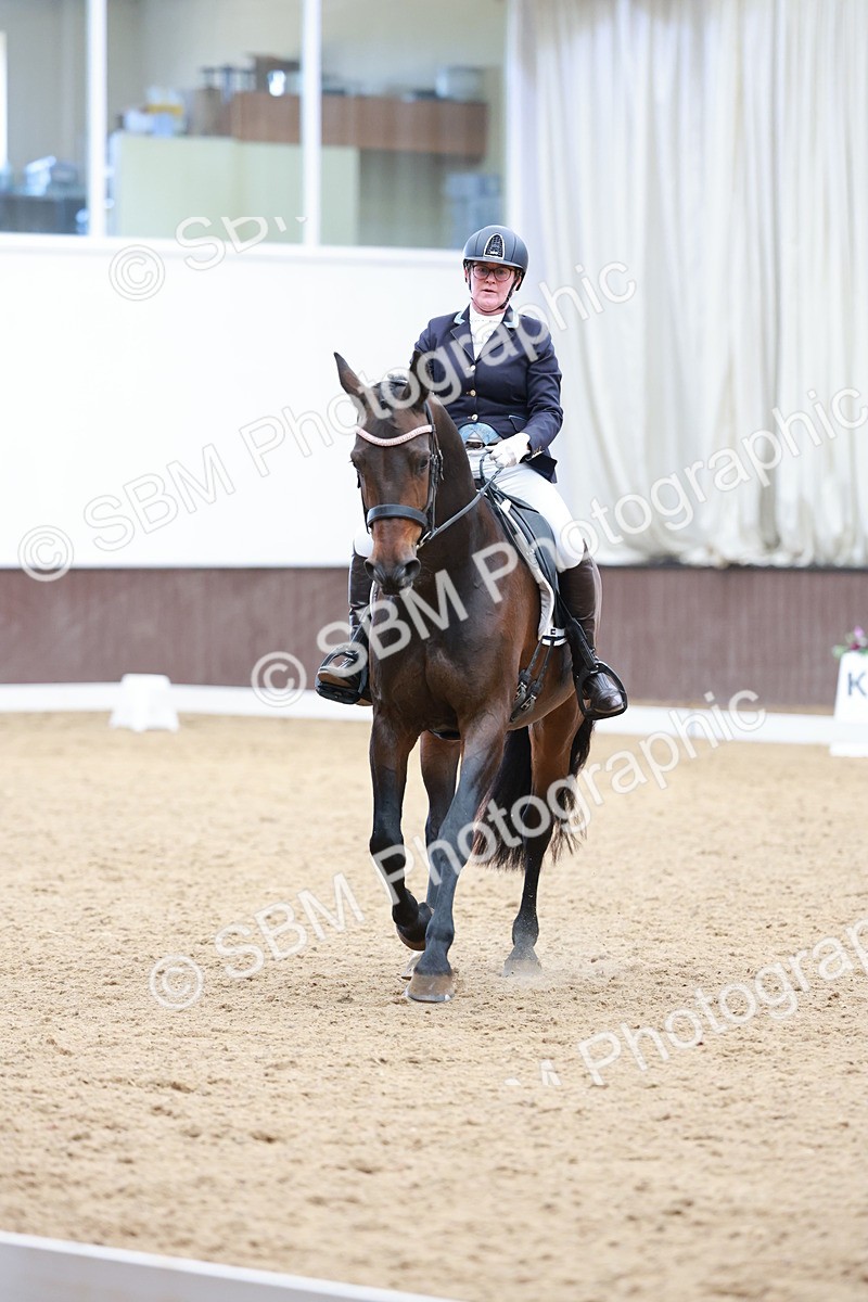 SBM_009992 - Class 6b - Novice 6 - 12.40-13.43