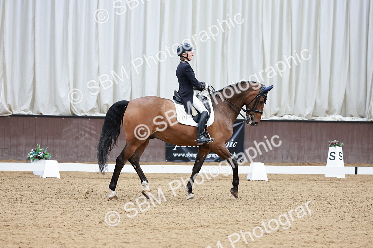 SBM_015862 - Class 5 - FEI INT II - 15.48-17.00
