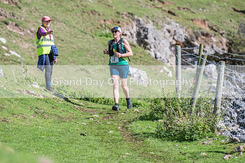 Ilam-1100 - Ilam Three Peaks Fell Race (Limestone Series) Sunday 28th September 2025