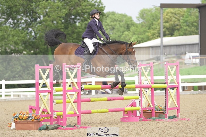 230810A-135814-02574 - Cls 4 1.05m Amateur Quali