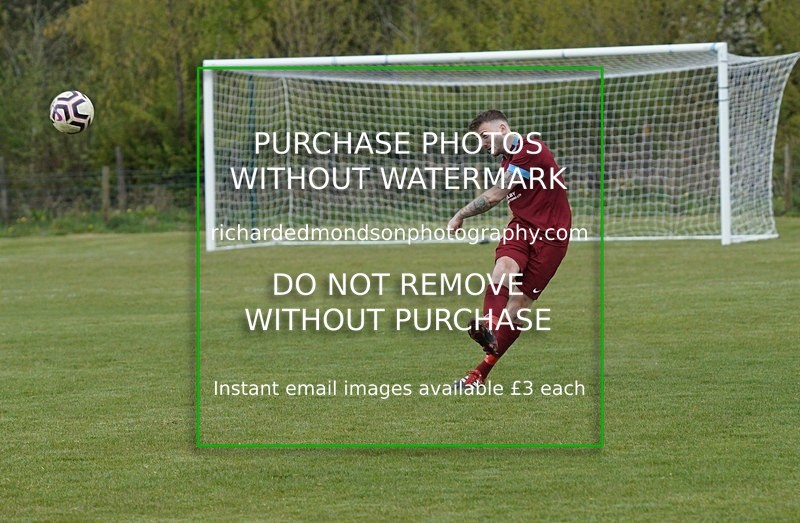DSC09305 - Kendal United v Kendal County (1/5/21)